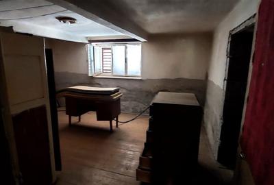 Casa 7 camere suprafata utila 300mp, teren 1000mp,spre vanzare in Cisnadie Casa 7 camere suprafata utila 300mp, teren 1000mp,spre vanzare in Cisnadie - 8