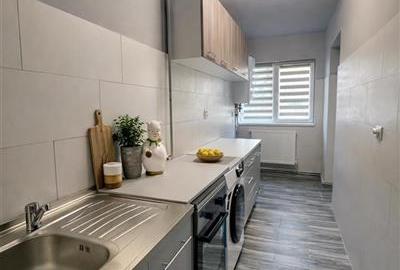 Garsonieră decomandată, mobilată în Tractorul - 2