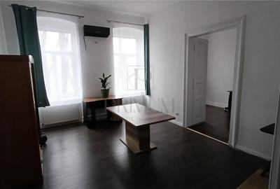 SEMICENTRAL - ETAJ 1 - RENOVAT - 3 CAMERE - CENTRALA PROPRIE -  CLIMA - BOXA - 1