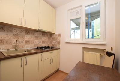 Apartament cu 3 camere decomandat, mobilat în Titan - 18