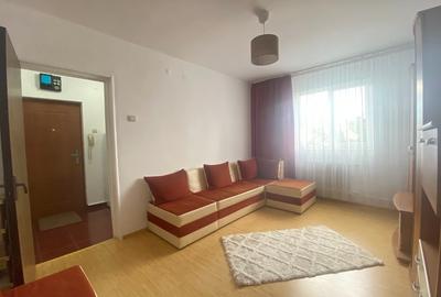 Apartament cu 2 camere nedecomandat, mobilat în Trivale - 2