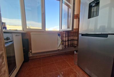 Apartament cu 3 camere decomandat în Sud - 11