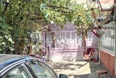 Branesti / IF - casa batraneasca din caramida cu teren de vanzare - 9