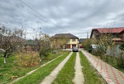 Casă cu 5 camere cu Teren 1310 Mp în Central - 11