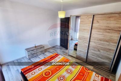 Apartament cu 2 camere semidecomandat, mobilat în Republicii - 5