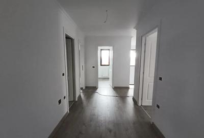 Casă cu 6 camere în Șcheia - 10