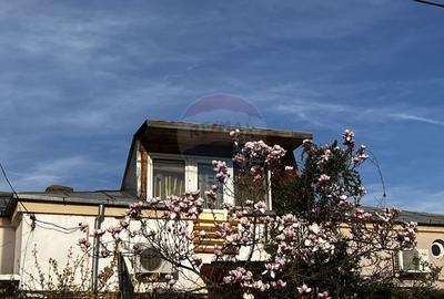 Casă cu 3 camere cu Teren 128.88000488281 Mp în 1 Mai - 1