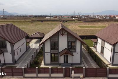 Casă cu 4 camere cu Teren 470 Mp în Sânpetru - 5