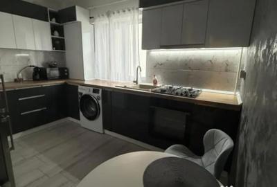 Garsonieră decomandată în Rovine - 3