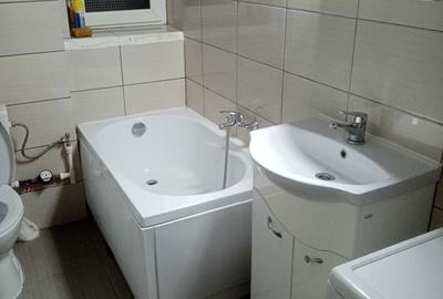 Apartament cu 2 camere decomandat în Central - 4