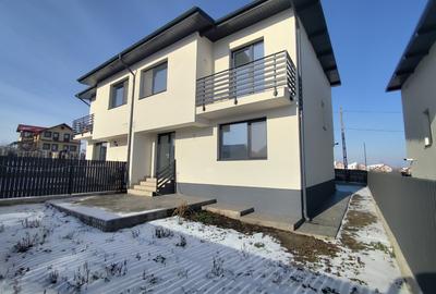 Duplex cu 4 camere cu Canalizare în Popas Păcurari - 20
