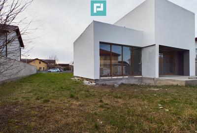 Vila la gri in Via Carmina - 3