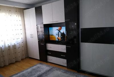 Apartament cu 2 camere decomandat în Petros - 8