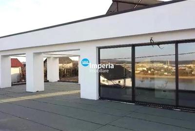 Casa eficienta energetic, cu sistem trifazat EV si tehnologii de top  Vedere la - 2