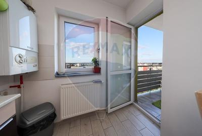 Apartament cu 2 camere si 2 balcoane, situat in cartierul Bartolomeu. - 3