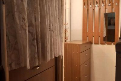 Apartament cu 3 camere decomandat, mobilat în Dârste - 4