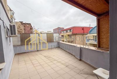 GARSONIERA CU TERASA - BLOC 1938 RECONSOLIDAT IN 83 - STEFAN CEL MARE - 17