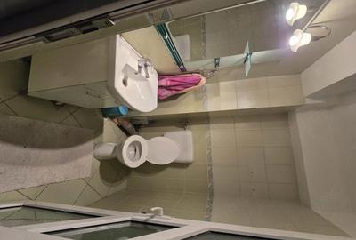 Apartament cu 4 camere decomandat în Central - 3