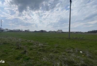 Teren de 1000 mp, în Central - 2