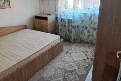 Apartament cu 2 camere semidecomandat în Casa de Cultură