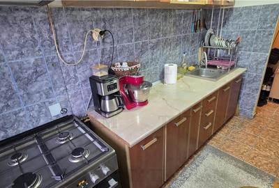 Apartament 2 camere, sector5, zona Salaj - 12