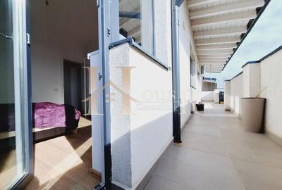 In oras, zona BRAYTIM. Penthouse cu 3 camere. Model cu 2 bai si dressing. - 12