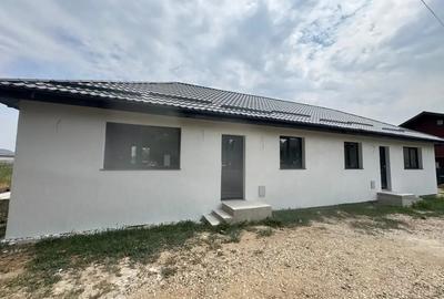 Vand casa tip duplex - 2
