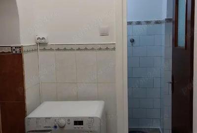 Apartament cu 3 camere decomandat în Răcădău - 1