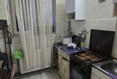 Vand apartament 2 camere, etaj intermediar C-lea Romanilor - 2