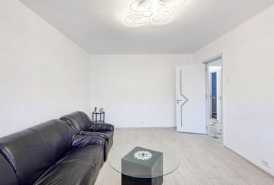 Apartament cu 3 camere decomandat în Drumul Taberei - 2