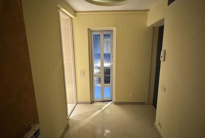 Garsonieră decomandată în Splaiul Unirii - 2