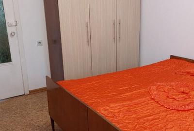Apartament cu 2 camere decomandat în Zorilor