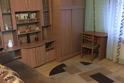 Garsonieră decomandată în Broșteni - 2