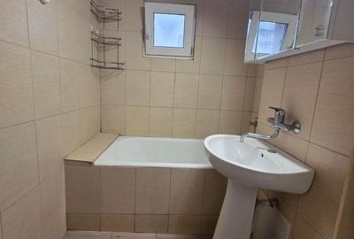 Apartament cu 3 camere decomandat în Sălăjan - 9