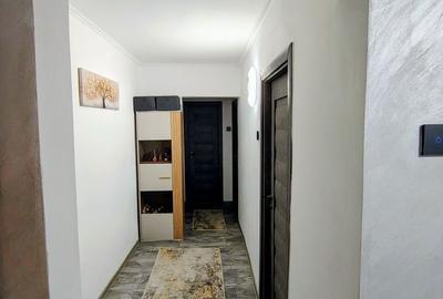 Apartament cu 3 camere decomandat în Aurel Vlaicu - 3