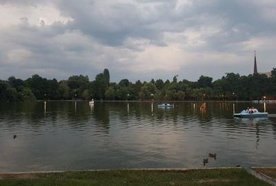 Titan garsoniera bloc mixt  Bd Decembrie 1918 Sector 3 - 2