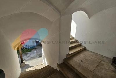 Casa Aurarului Bijuterie istorica unica in inima Clujului - 1