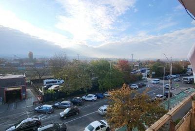 Apartament cu 4 camere în Gară - 1