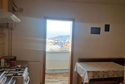 Apartament cu 2 camere decomandat în Central - 3