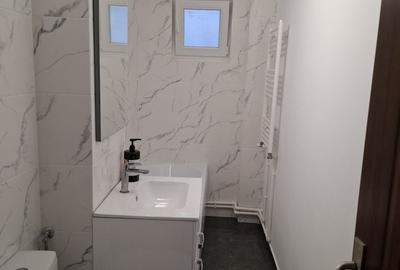 Apartament cu 3 camere semidecomandat în Central - 5