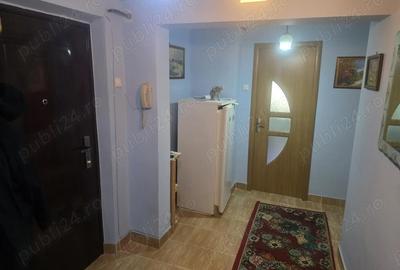 Apartament cu 3 camere decomandat în Dorohoi - 9