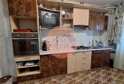 Apartament cu 4 camere decomandat în Piața Centrală - 3