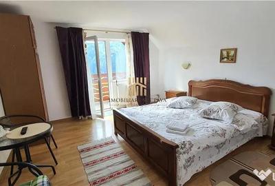 Casă cu 10 camere cu Teren 700 Mp în Durău - 13