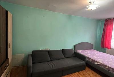 Apartament cu 2 camere în Decebal