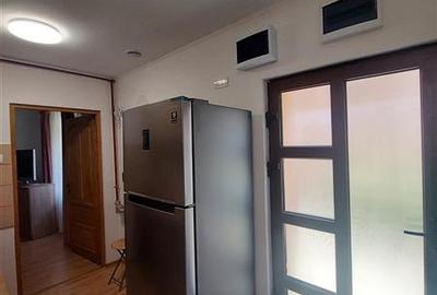 Apartament cu 3 camere semidecomandat, mobilat în Central - 5