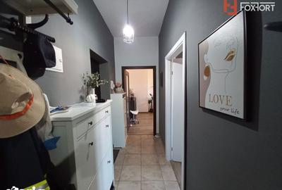 Apartament cu 2 camere decomandat în Ghiroda - 4