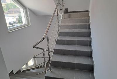 Cladire moderna 500mp cu 4 Apartamente mari, Lot 490mp, parcari, central Brasov - 12
