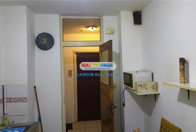 Apartament 2 camere zona Barca Margeanului etaj 3 - 10