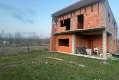 Casă cu 7 camere cu Teren 500 Mp în Bariera Vâlcii - 3