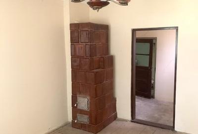 Casa cu 2.518 mp teren intravilan la drumul european, Sascut, jud. Bacau - 6